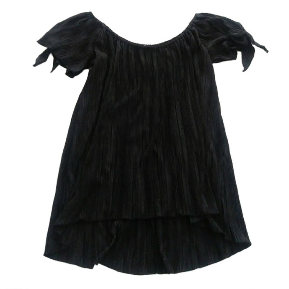 ❤️SALE! PRICE FINAL!❤️ OFF THE SHOULDER BLOUSE SIZE S